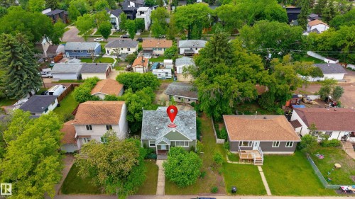 7528 82 Avenue, Edmonton, AB 