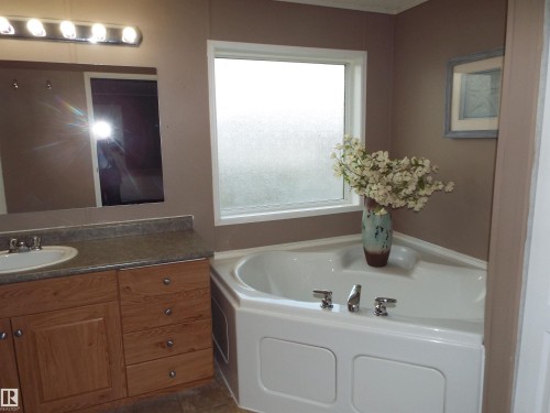 1015 Aspen Drive E, Leduc, AB 