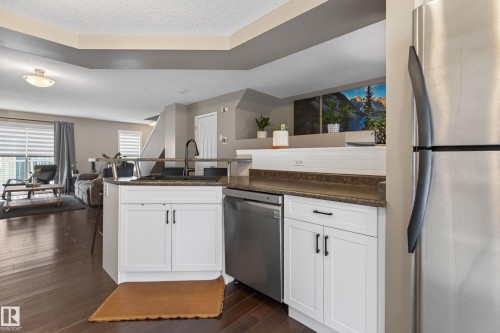 17 5604 199 Street, Edmonton, AB 