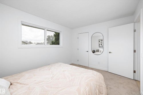 7004 93 Avenue, Edmonton, AB 