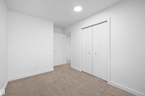7004 93 Avenue, Edmonton, AB 