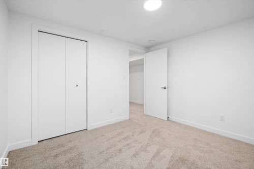 7004 93 Avenue, Edmonton, AB 