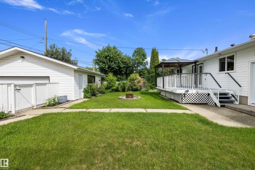 7004 93 Avenue, Edmonton, AB 