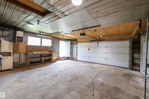 7004 93 Avenue, Edmonton, AB 
