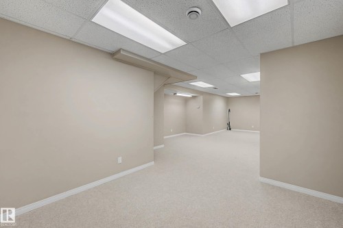6 2031 Brennan Crescent, Edmonton, AB 