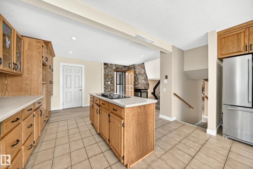 Kitchen - 18636 71 Avenue, Edmonton, AB 