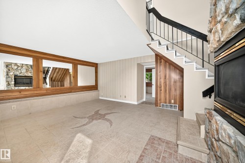 Living room - 18636 71 Avenue, Edmonton, AB 