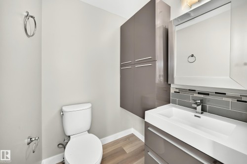 Bathroom - 18636 71 Avenue, Edmonton, AB 