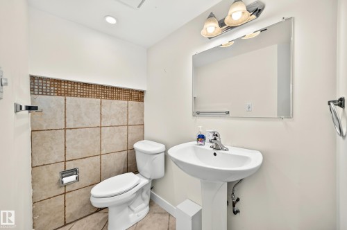Bathroom - 18636 71 Avenue, Edmonton, AB 
