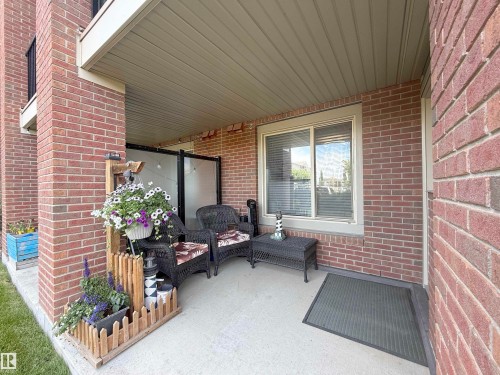 Patio terrace - 117 3715 Whitelaw Lane, Edmonton, AB 