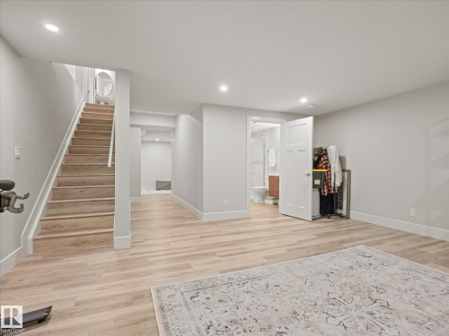 4036 Chappelle Green Sw, Edmonton, AB - Indoor
