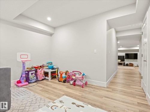 4036 Chappelle Green Sw, Edmonton, AB - Indoor