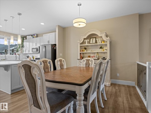 4036 Chappelle Green Sw, Edmonton, AB - Indoor Photo Showing Dining Room