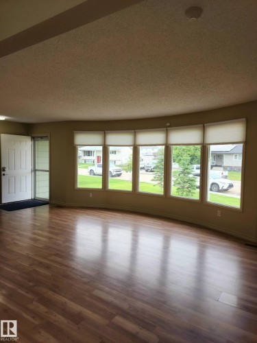 4203 42 Avenue, Leduc, AB 