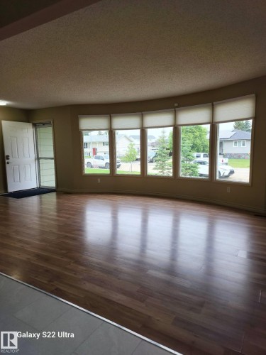 4203 42 Avenue, Leduc, AB 
