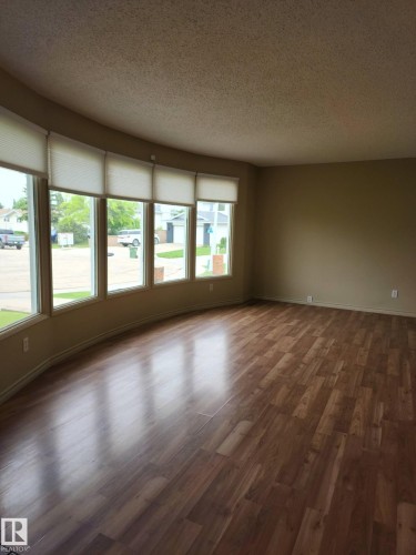 4203 42 Avenue, Leduc, AB 