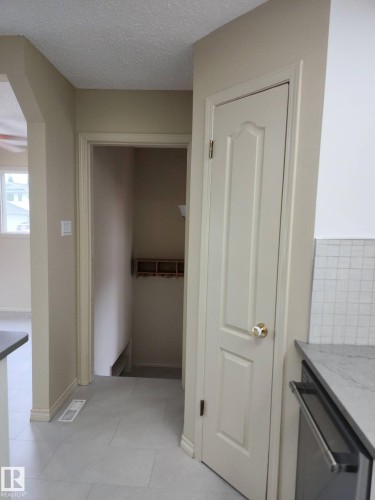 4203 42 Avenue, Leduc, AB 