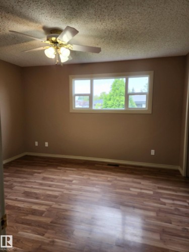 4203 42 Avenue, Leduc, AB 