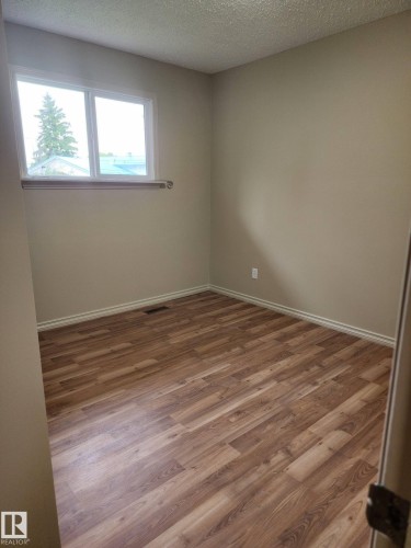 4203 42 Avenue, Leduc, AB 