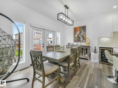 Dining area - 6607 53 Avenue, Beaumont, AB 