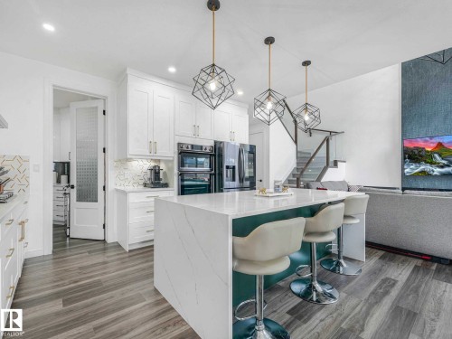 Kitchen - 6607 53 Avenue, Beaumont, AB 