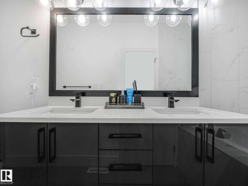 Bathroom - 6607 53 Avenue, Beaumont, AB 