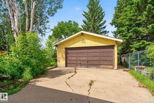 5240 56A Street, Beaumont, AB 