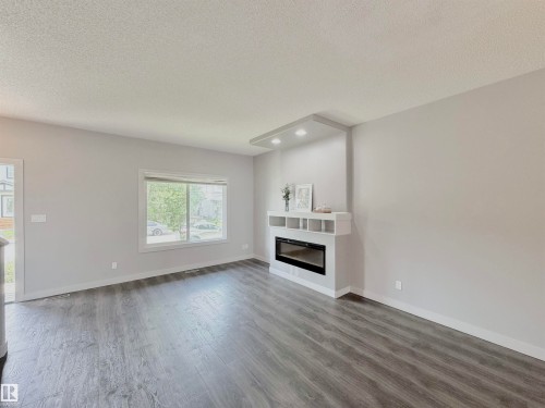 6925 Cardinal Wynd, Edmonton, AB 