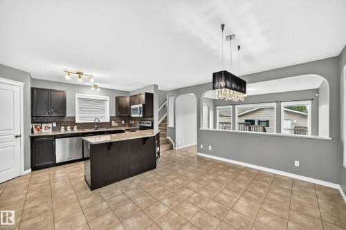 430 Hemingway Road, Edmonton, AB 