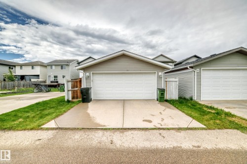 430 Hemingway Road, Edmonton, AB 