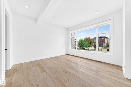 2747 Wheaton Drive, Edmonton, AB 