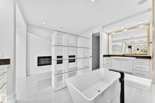 2747 Wheaton Drive, Edmonton, AB 