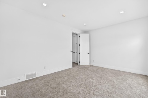 2747 Wheaton Drive, Edmonton, AB 