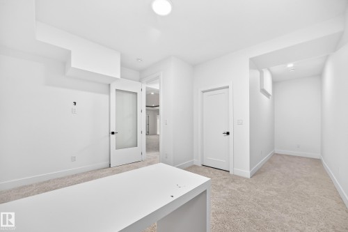 2747 Wheaton Drive, Edmonton, AB 
