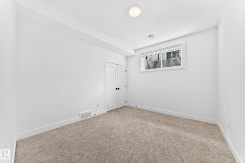 2747 Wheaton Drive, Edmonton, AB 