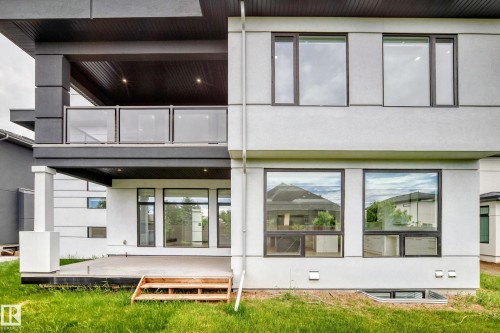 2747 Wheaton Drive, Edmonton, AB 