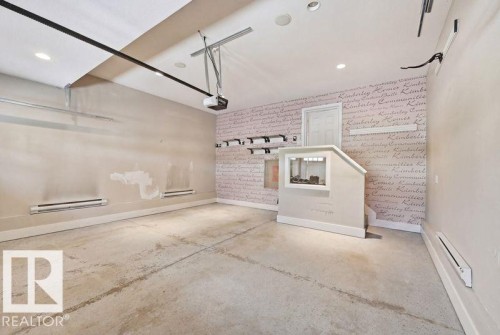 3252 Allan Way, Edmonton, AB - Indoor