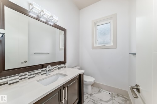5511 Mcluhan Bluff Bluff, Edmonton, AB 