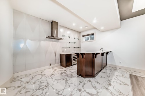 5511 Mcluhan Bluff Bluff, Edmonton, AB 