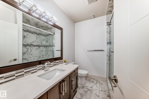 5511 Mcluhan Bluff Bluff, Edmonton, AB 