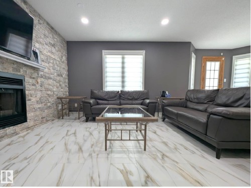 15235 61 Street, Edmonton, AB 