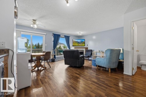 4 2004 Grantham Court, Edmonton, AB 