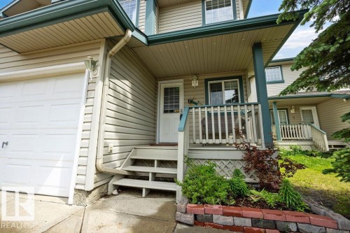 4 2004 Grantham Court, Edmonton, AB 