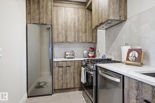 2503 Cameron Ravine Landing Landing, Edmonton, AB 