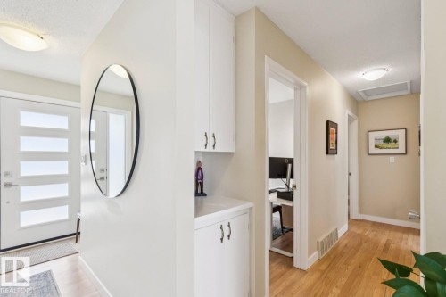 3607 118 Street, Edmonton, AB 