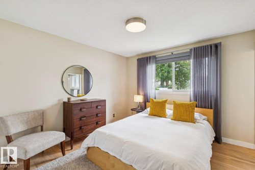 3607 118 Street, Edmonton, AB 