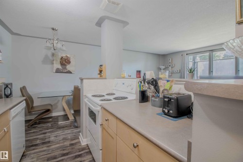 27 11010 124 Street, Edmonton, AB 