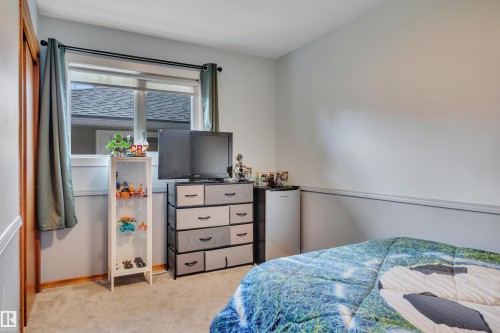 Bedroom - 9835 74 Street, Edmonton, AB 