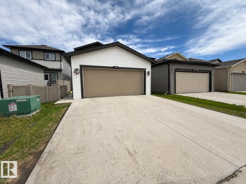 1719 26A Street, Edmonton, AB 