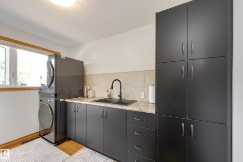 7216 103 Avenue, Edmonton, AB 